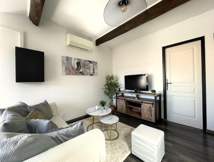Charme Urbain Sous Les Toits-Terrasse/Clim/Parking Apartment Безие Екстериор снимка